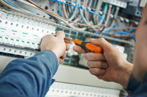 Formation bac pro MELEC (Métiers de l'électricité et de ses environnements communicants) à Paimpol